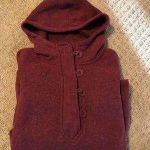 Women’s Northface Half zip pull over